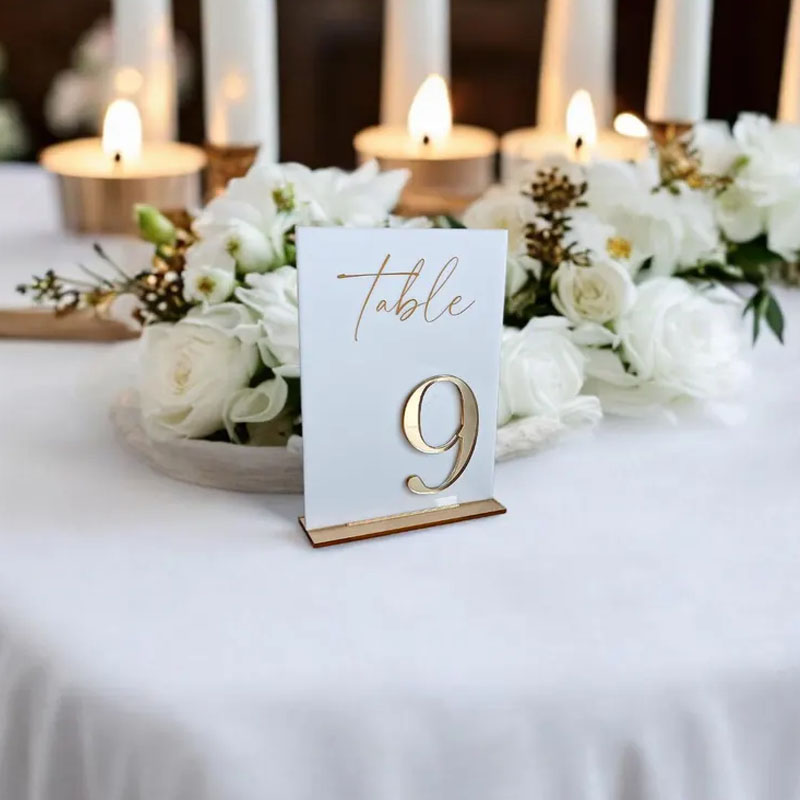 結婚式のテーブル番号（セレモニーとレセプション用） ゴールド - Table Number Gold のレビューと価格
